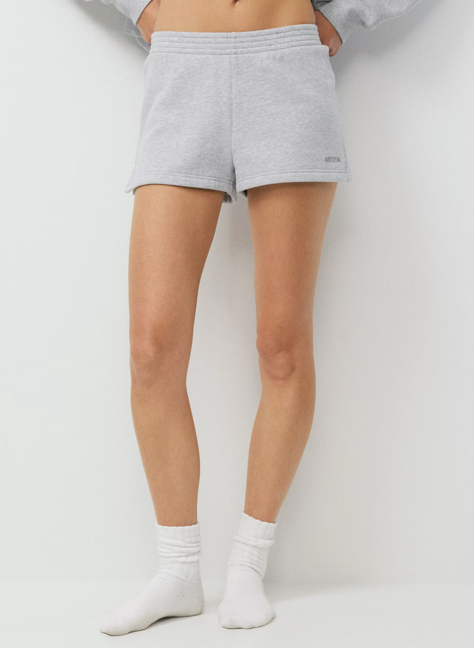 Aritzia Cozy Sweatfleece Perfect Micro Shorts babbydoll Y2K Size Small A010909